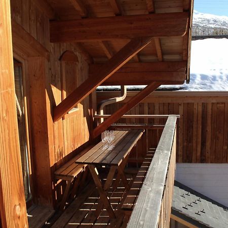 Cosy 4 Bedroom Chalet With Hot Tub Saint-Marcel  Luaran gambar