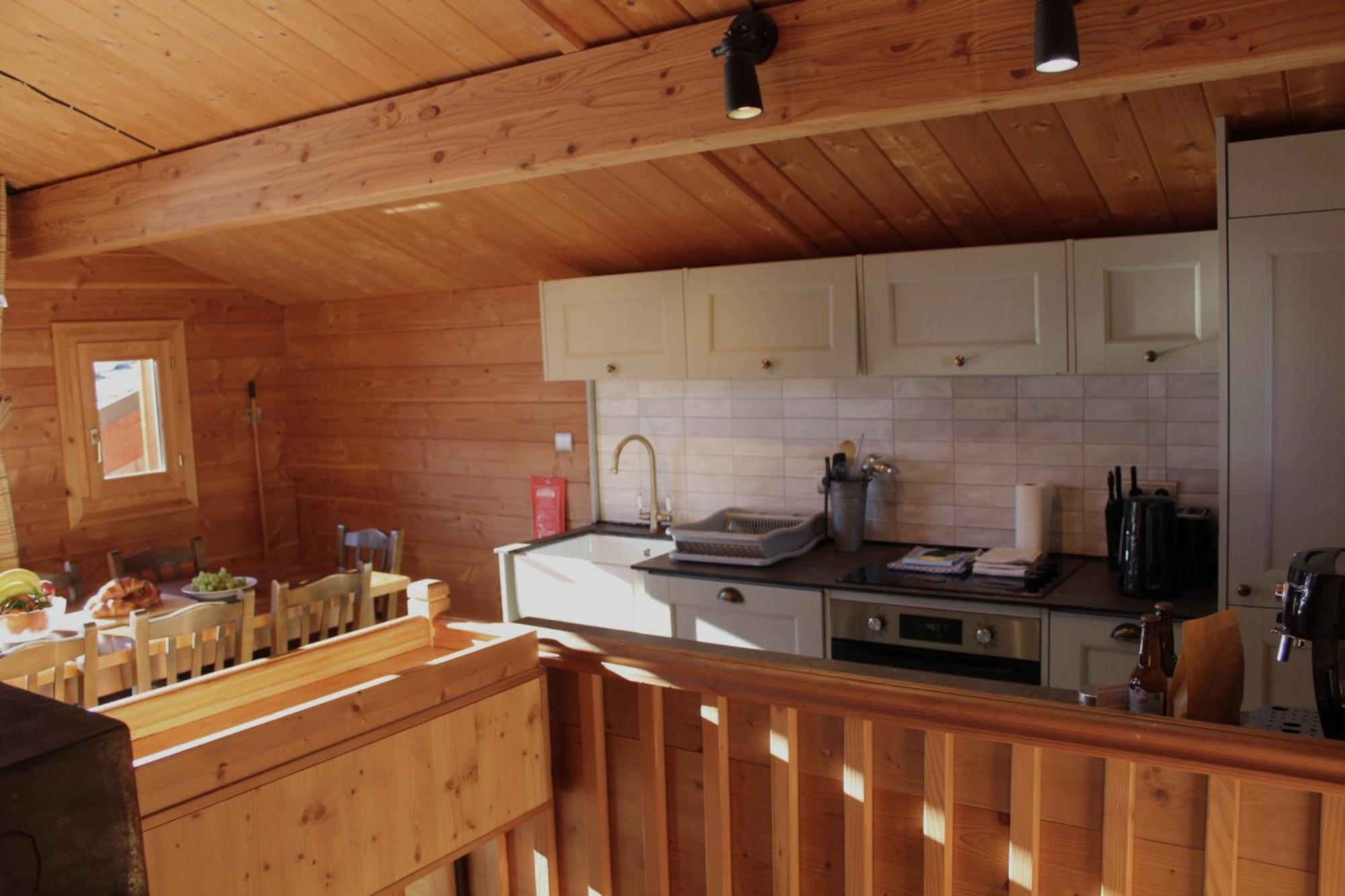 Cosy 4 Bedroom Chalet With Hot Tub Saint-Marcel  Luaran gambar